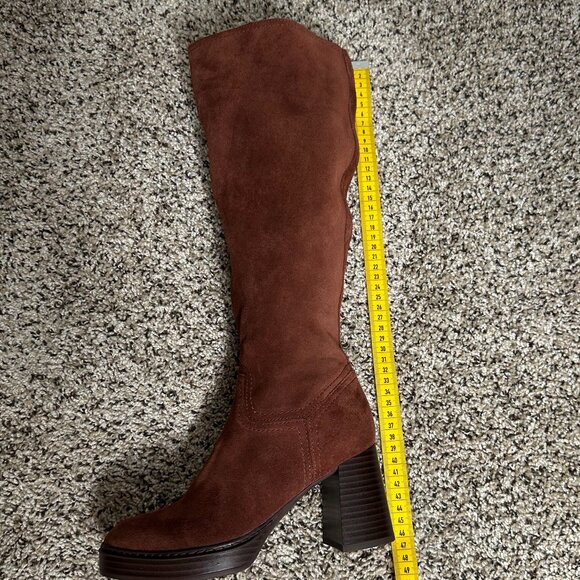 🦋Naturalizer Women's Suede Boots  SIZE 6 - Picture 6 of 8